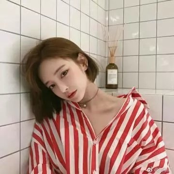 向左爱．向右爱